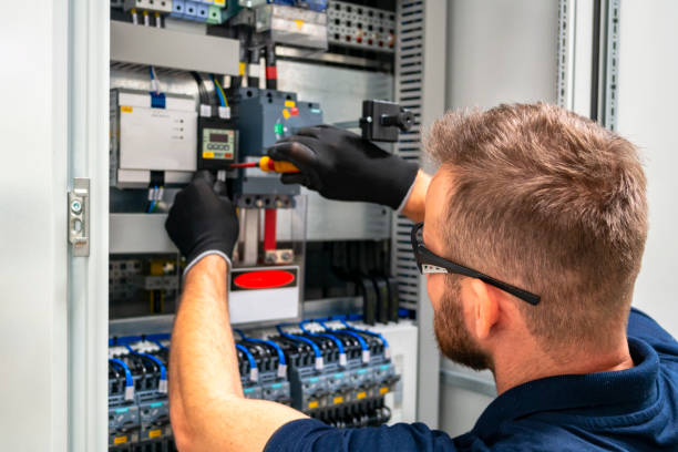 Best Affordable Emergency Electrician  in Wildwood, TN
